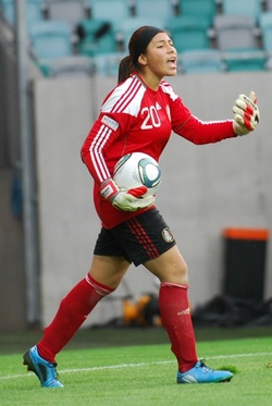 c_santiago_2.jpg c_santiago_2.jpg